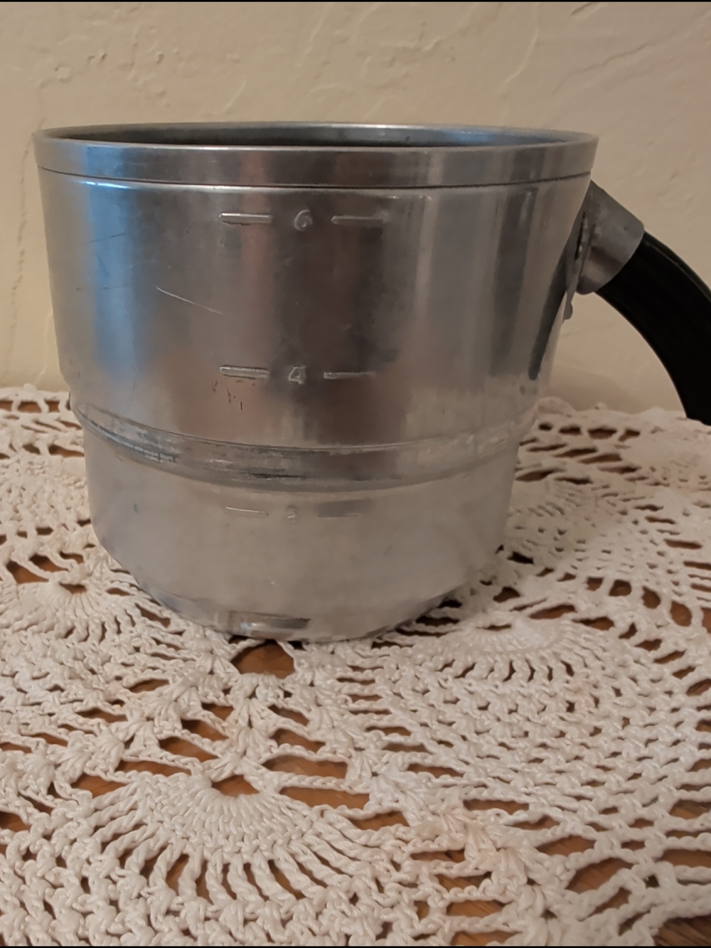 Vintage Silver Metal Coffee Percolator with Black Handle - Picture 9 of 16